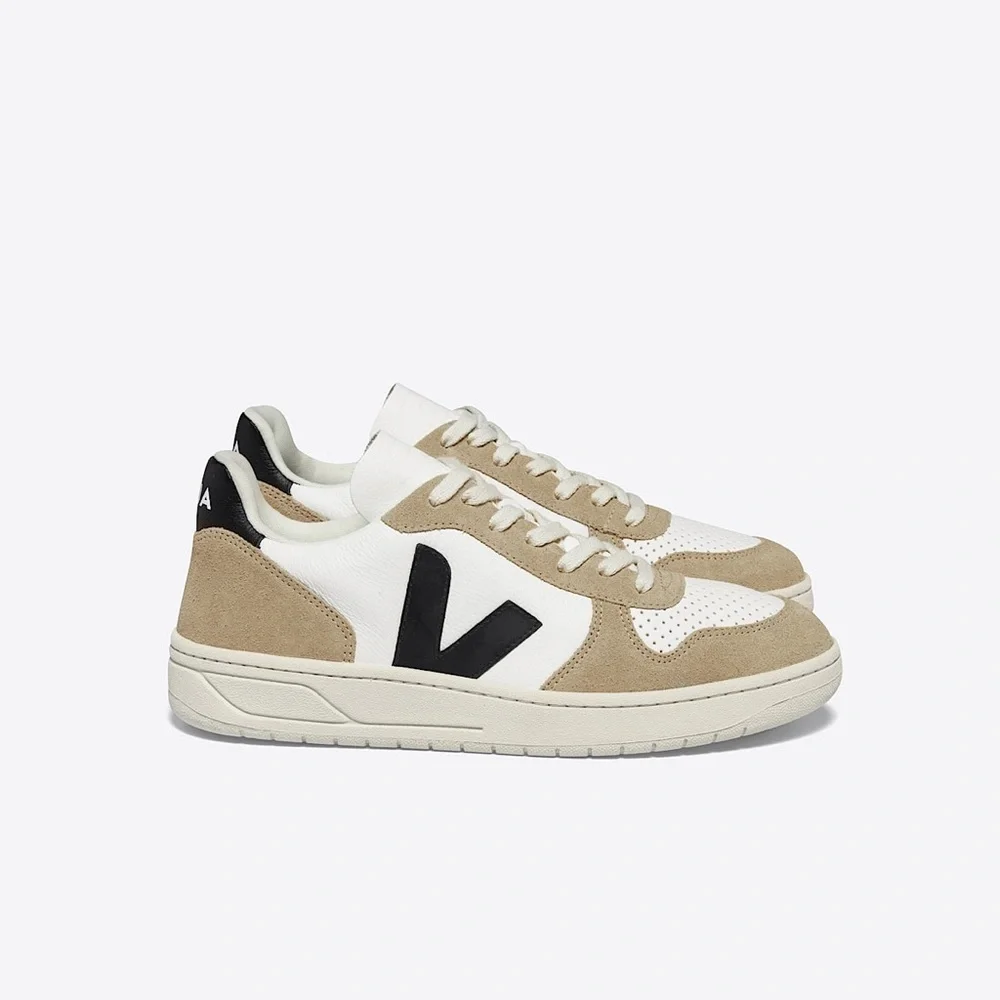 Veja V-10 Leather White Black Sahara EU 47 12.5